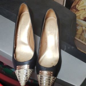 Coach pre owned heel